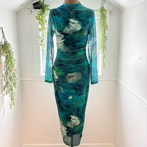 Chic Teal and White Maxi Dress